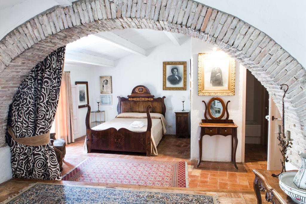 Apartaments Can Gibert Castello  D'Empuries Kültér fotó